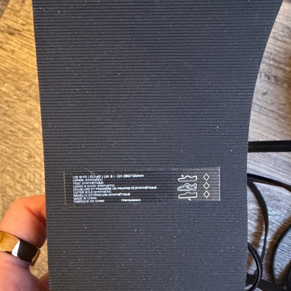 Abercrombie and Fitch Women's Strappy Black Sandals - Picture 5 of 6
